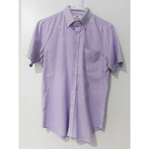 Uniqlo Short-Sleeve Button-Down Shirt